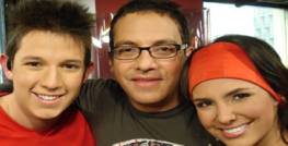 Sylvana Gomez con Andres Gutierrez y un invitado